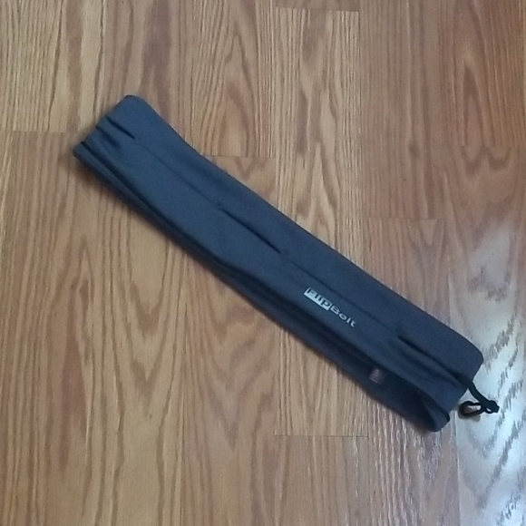 ‎Flipbelt - Picture 1 of 8